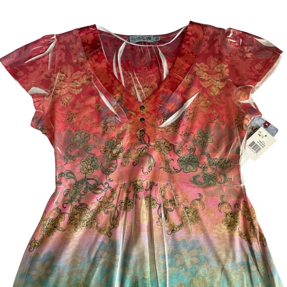 Unity World Wear Red Ombre Y2K Print Short Sleeve Shirt Size Medium Petite - Picture 2 of 9
